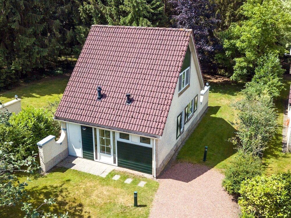 Holiday Home With A Dishwasher, 3 Km. From Hellendoorn Park