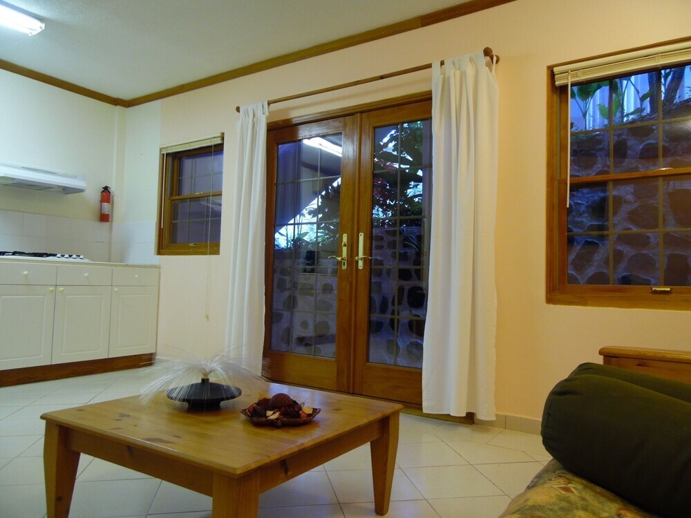 Fond Bay Suites and Villa