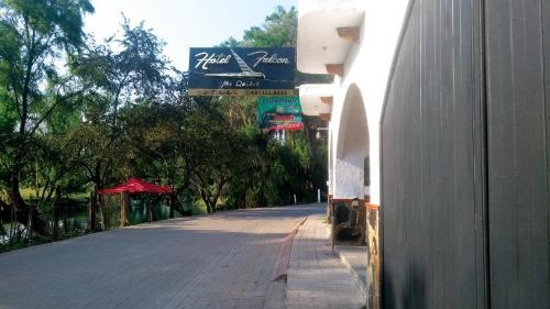 Hotel Falcon