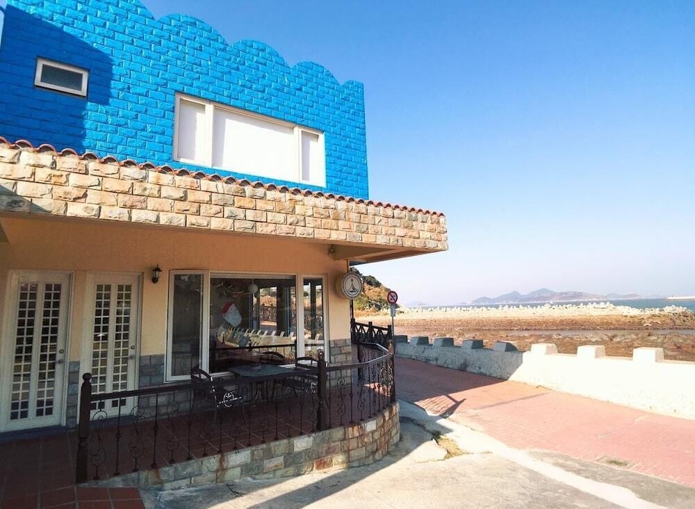 Matsu Island View Restaurant B&B