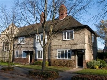 Port Sunlight Holiday Cottages
