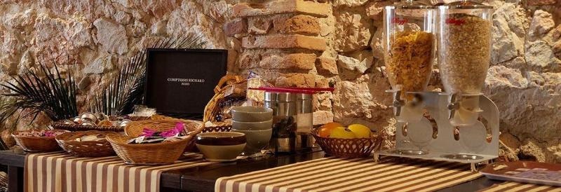 Hotel Les Pasteliers