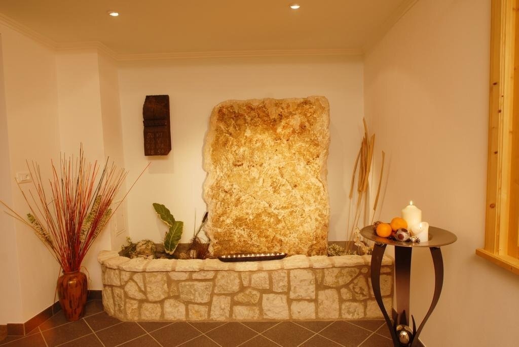 Dolomitenhotel Weisslahnbad Hotel Dolomiti Lavina Bianca