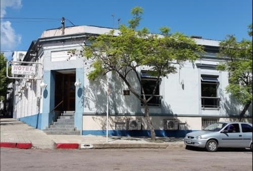 Hotel 25 De Mayo