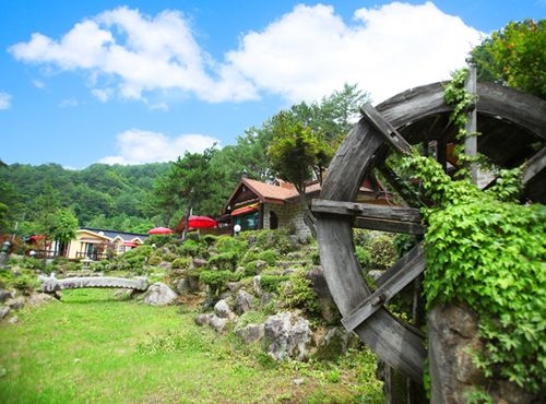 Inje Baekdamchon Pension