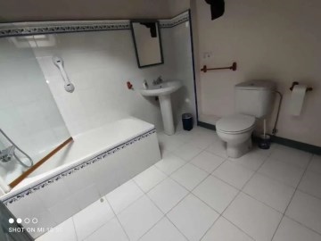 House el Amparuco - Thirteen