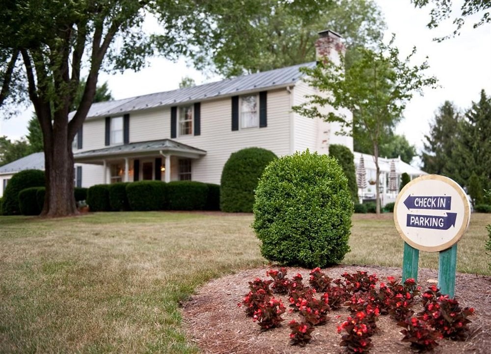 Batten Green Venue & Lodging