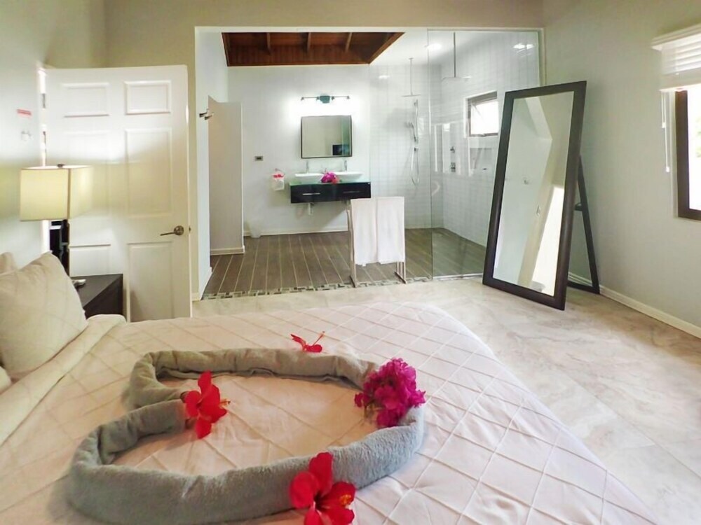 Cool Breeze, 3BR by Jamaican Treasures