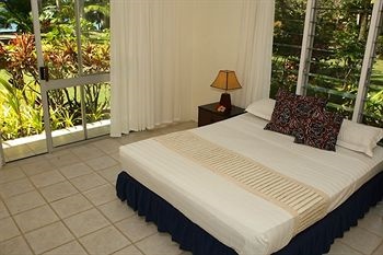 Naigani Island Resort