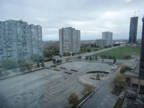 Executive Furnished Properties - Square One Mississauga