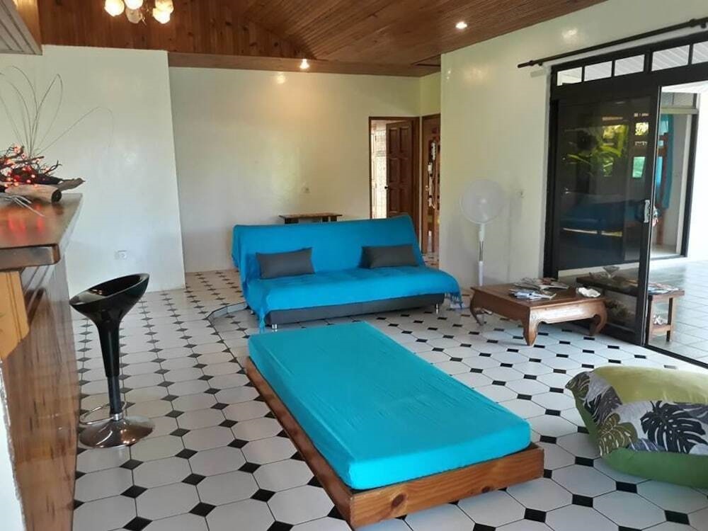 Moera Lodge & Backpacker