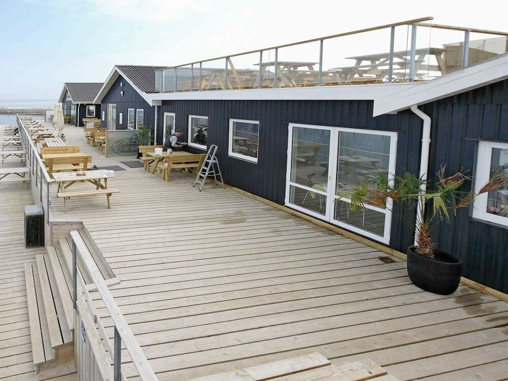 Decorated Holiday Home In Vinderup Near The Sea