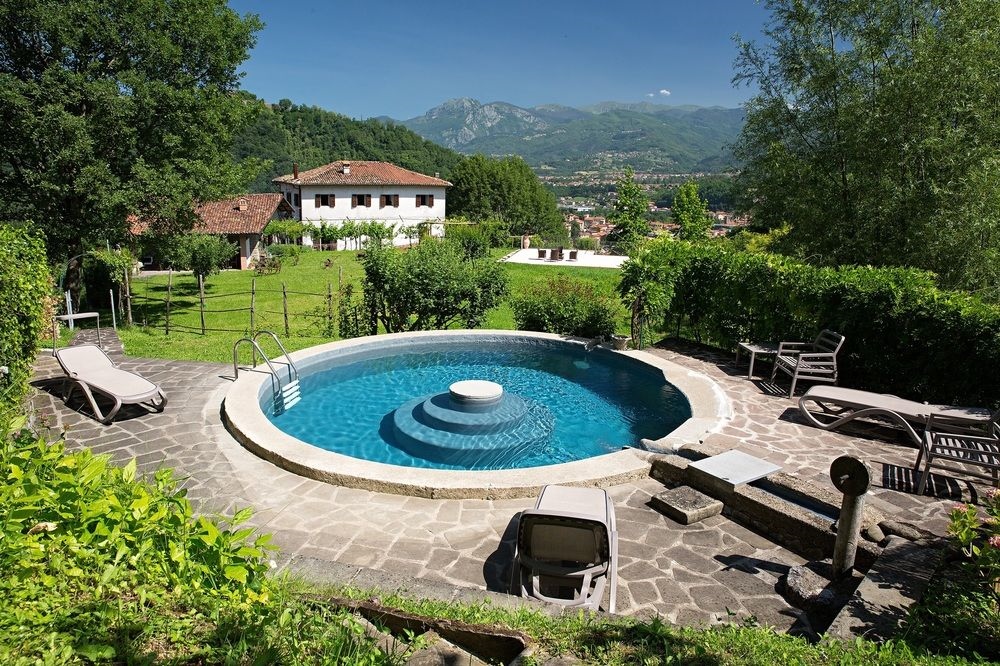 House With 3 Bedrooms In Castelnuovo Di Garfagnana, With Wonderful Mou