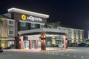La Quinta Inn & Suites by Wyndham Tulare