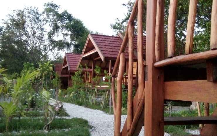 Maryan Moyo Bungalows Bar & Resto