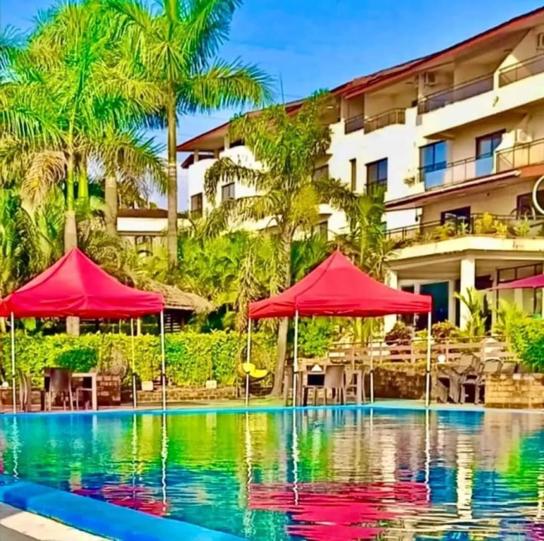 Colony Club Resort & Casino (The Old Palm Spring Resort)