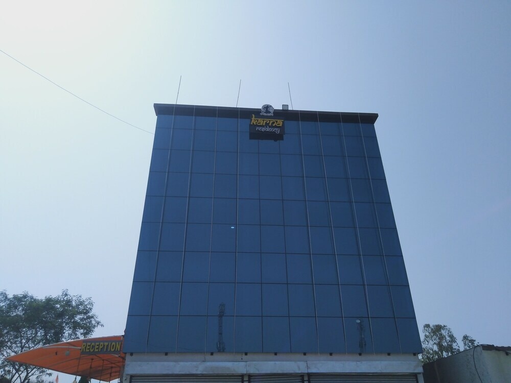 Hotel Karna Residency