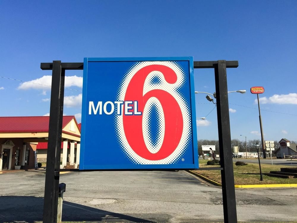 Motel 6
