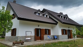 Le Villette in Sila - Lago Ampollino