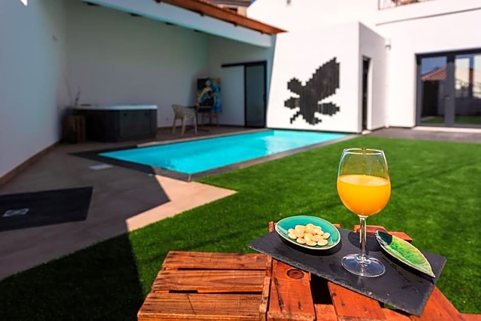 Gamboas Place
