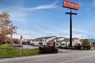 Econo Lodge Inn And Suites