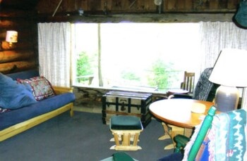 Edgewood Rental Cabin