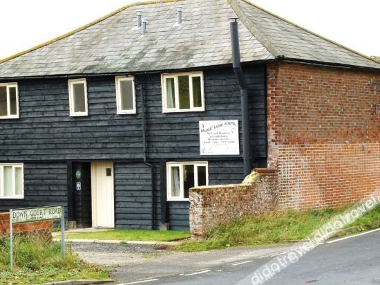 Palace Farm Hostel & Campsite