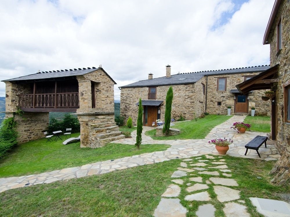 Complejo Rural Lar de Vies