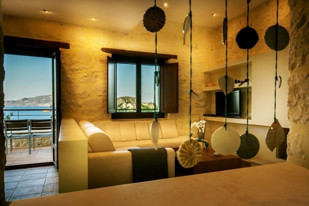 Exensian Villas Suites Family Suite With Private Pool