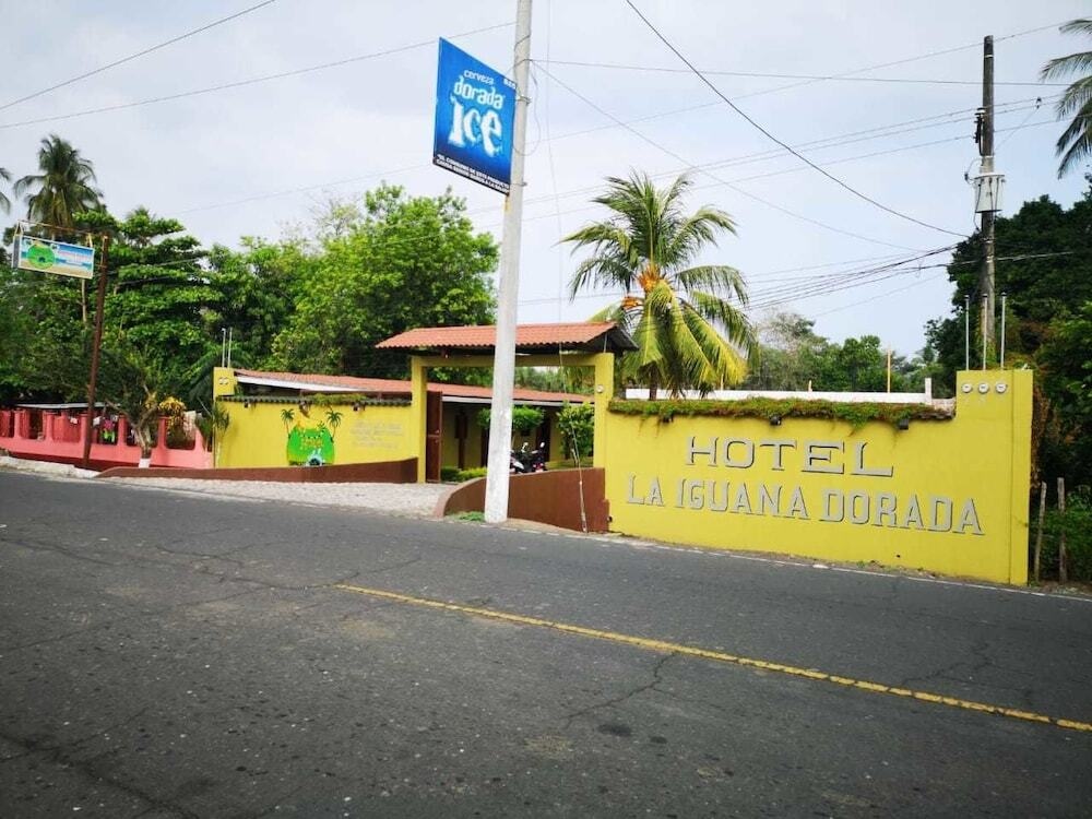 Hotel La Iguana Dorada