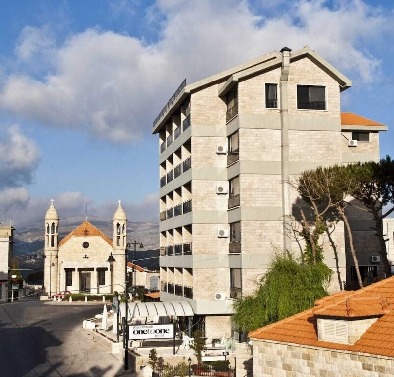 One to One Hotel & Apartments