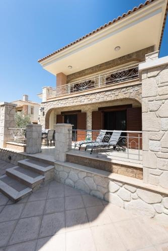 #Luxlikehome - Siviri J&B House