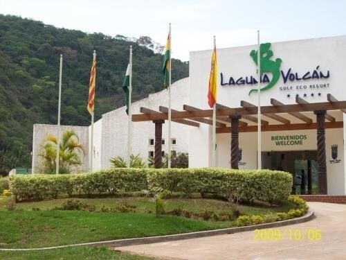 Laguna Volcan Golf Eco Resort