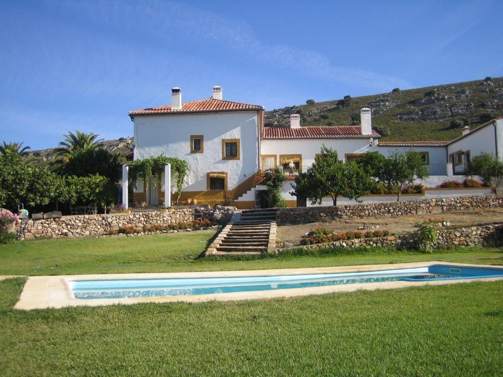 Palacio Viejo De Las Corchuelas