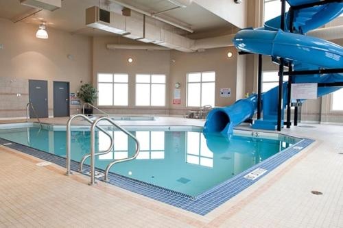 Paradise Inn & Suites Valleyview