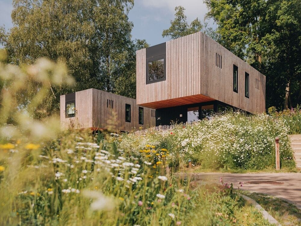 Luxury Hill Lodge, 2 Bathrooms, Near Maastricht