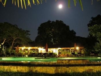 Nature's Garden Resort Kep