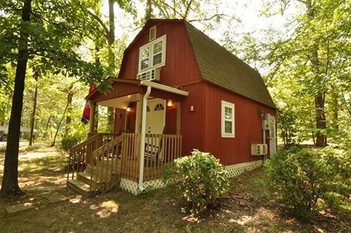 East Hills B&B Inn