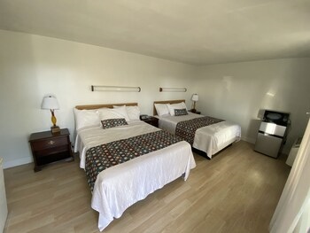 McDermitt Gas, Grill & Motel