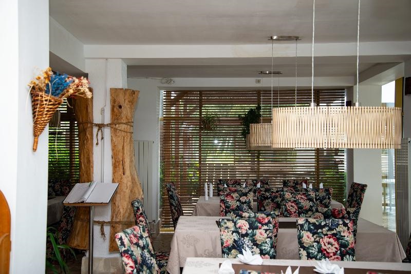 Paradise Delta House