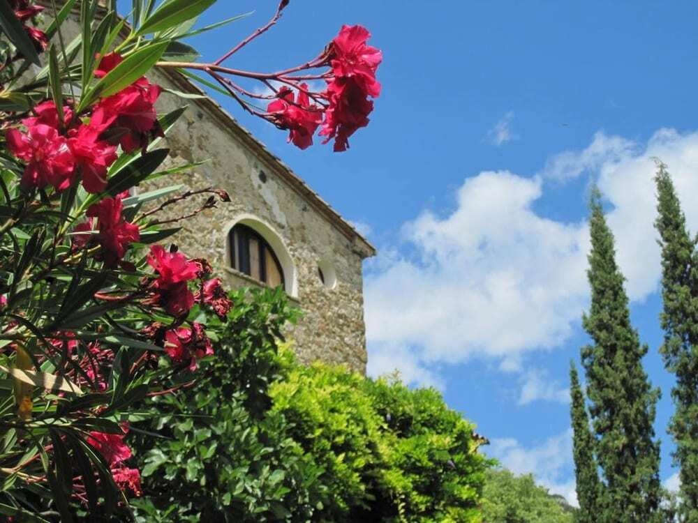 Mansion With 9 Bedrooms In Sales De Llierca, With Wonderful Mountain View, Private Pool, Furnished Garden - 68 Km From The Slopes