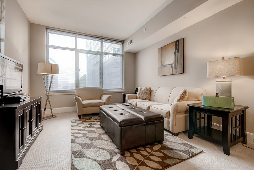 Global Luxury Apartments at Reston Town Center