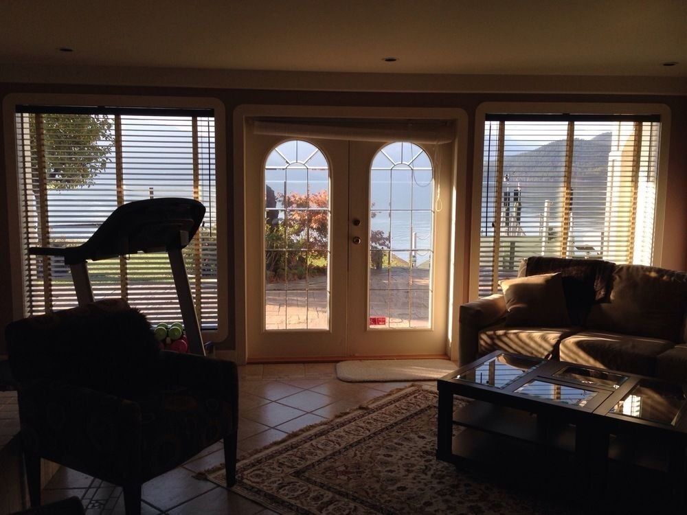 Harrison Lakehouse Vacation Home