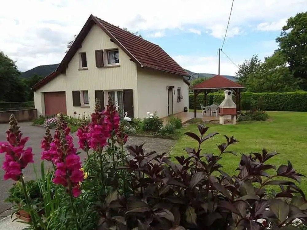 Property with 2 Bedrooms in Niederhaslach, with Furnished Garden And Wifi - 35 Km From the Slopes