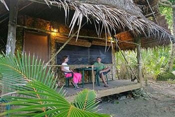 Kosrae Village Ecolodge