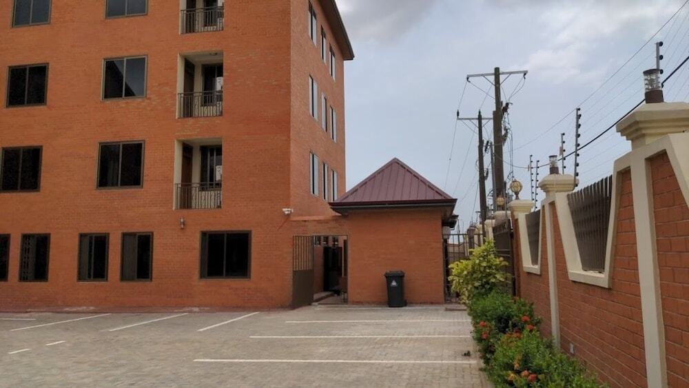 Puwu Hospitality Center