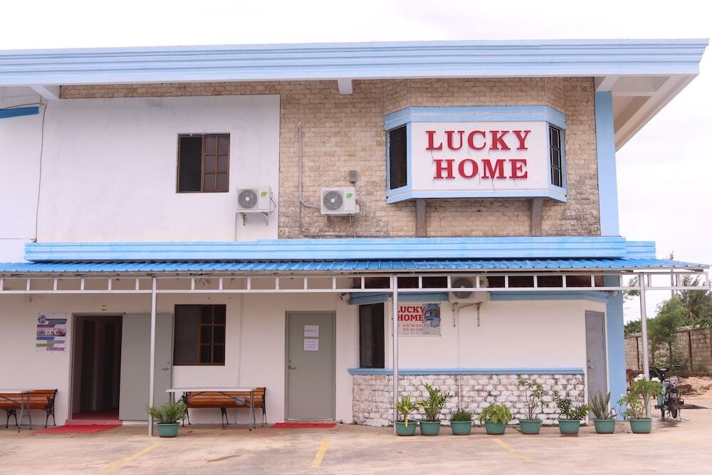 Lucky Home Hotel And Apartment