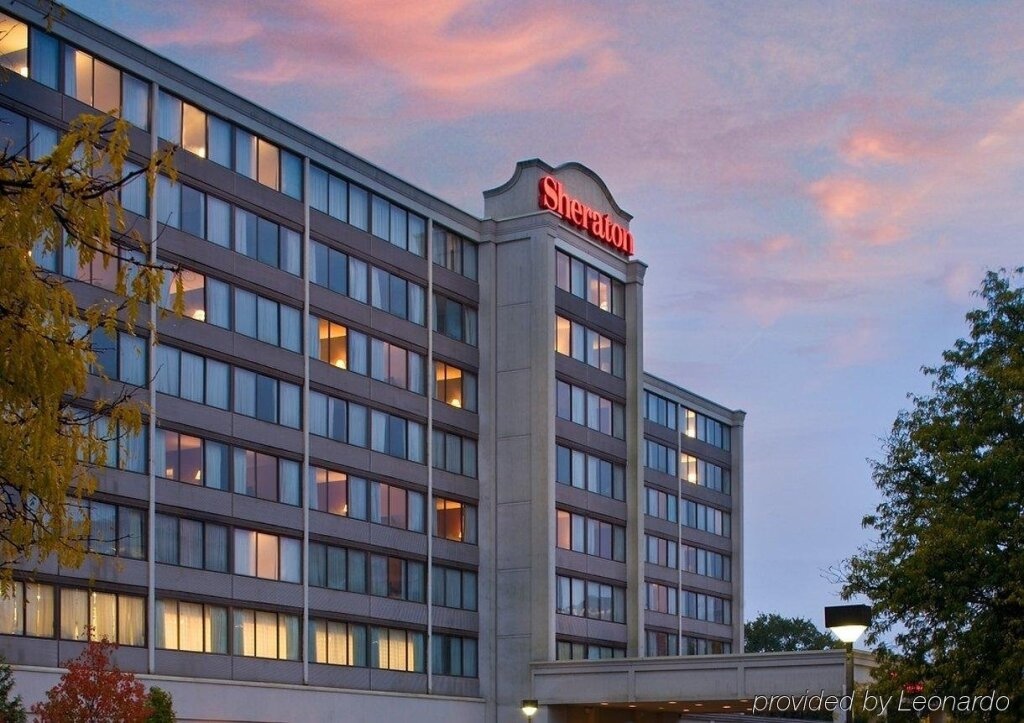 Holiday Inn Hotel East Hartford