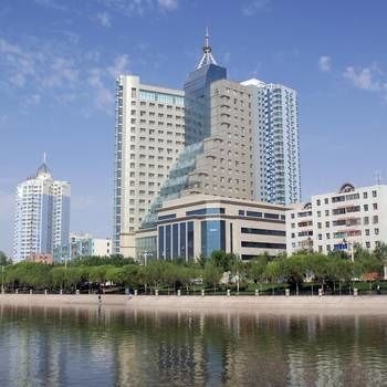 Korla Pear City Garden Hotel