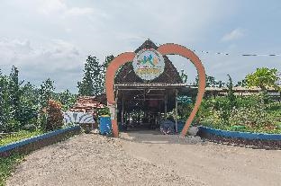 RedDoorz Resort Syariah @ Batu Apung Purwakarta